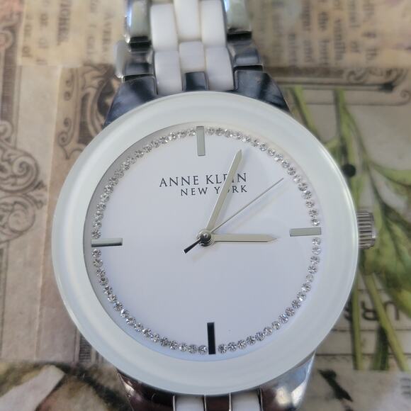Vintage Watches Anne Klein New York White Dial Crystal Accent Ceramic Watch - Picture 6 of 10